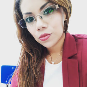 Meet your Posher, Elena